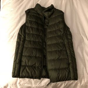 UNIQLO Women’s Ultra Light Down Vest
